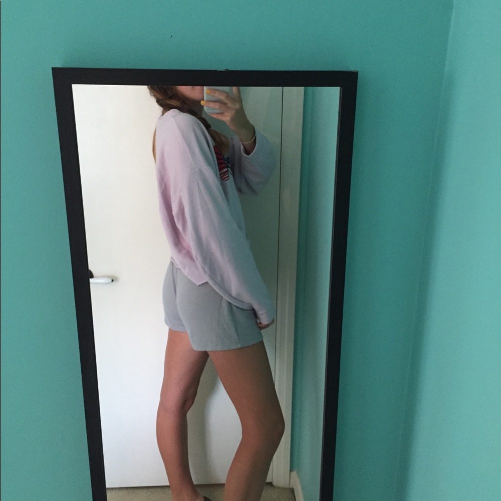 Rvca shorts⭐️ - Picture 3 of 5